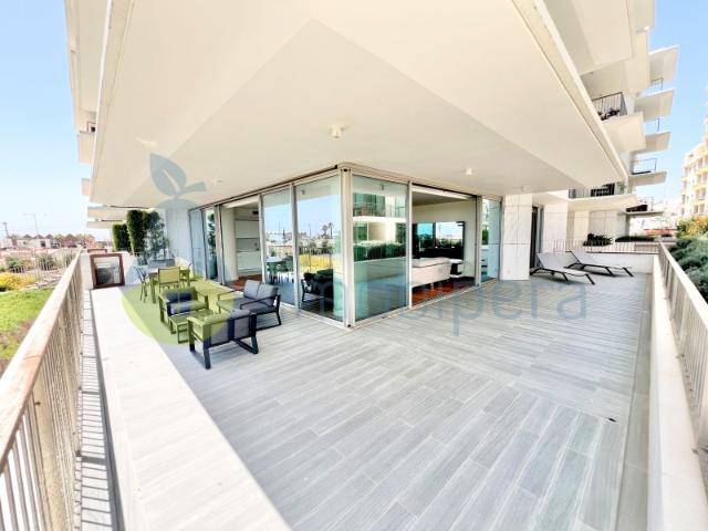 Apartamento venda em Armação De Pêra, Faro