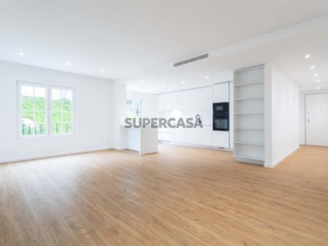 Casa venda em Damaia, Amadora