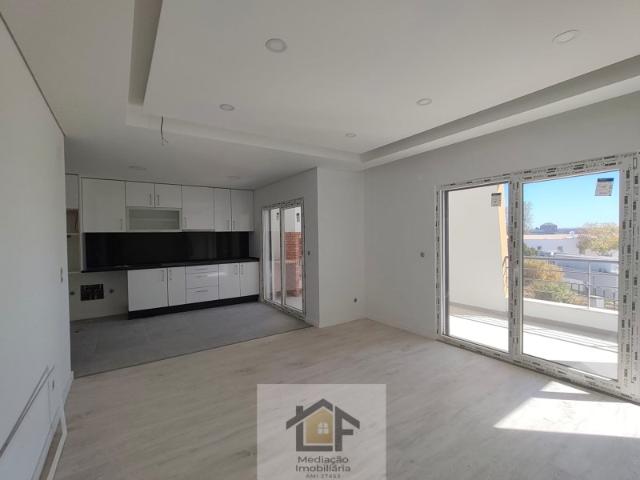 Apartamento venda em Seixal, Setúbal