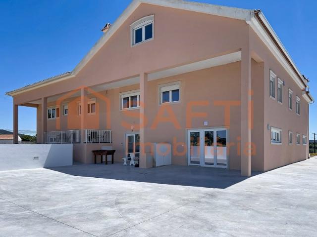 Apartamento alugar em Torres Vedras, Lisboa