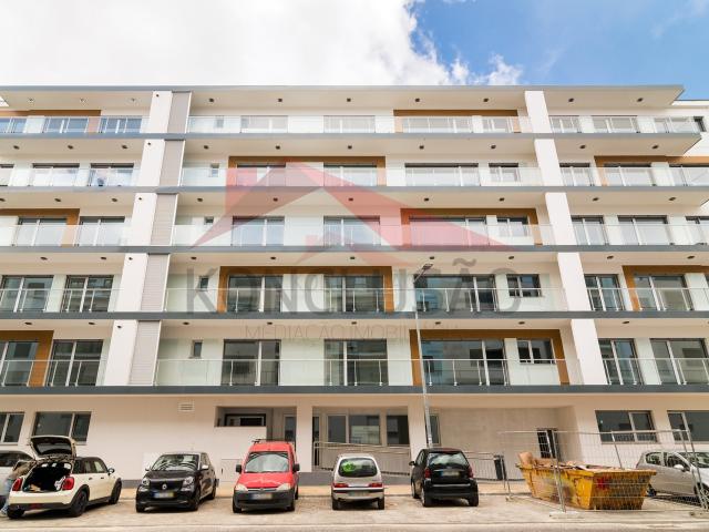 Apartamento venda em Portela da Azóia, Santiago Dos Velhos