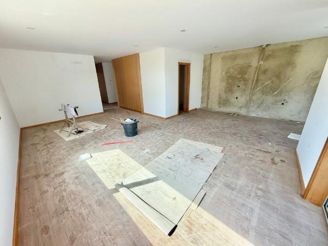 Apartamento venda em Santa Maria Da Feira, Aveiro