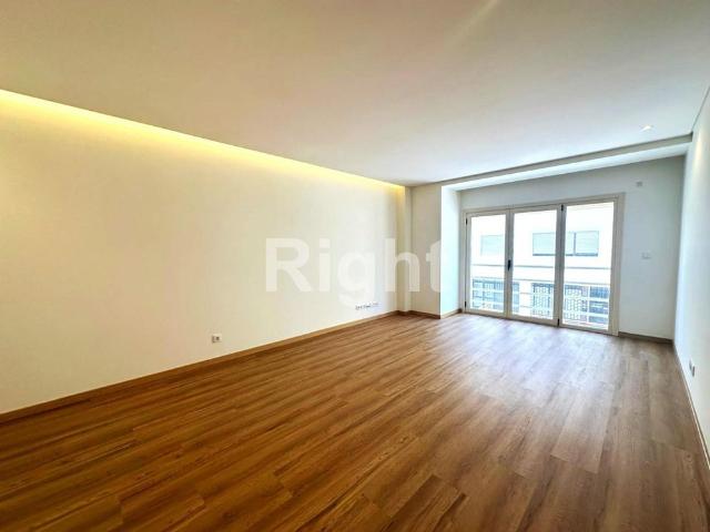 Apartamento alugar em Avenidas Novas, Lisboa