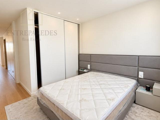 Apartamento venda em Vera Cruz, Porto