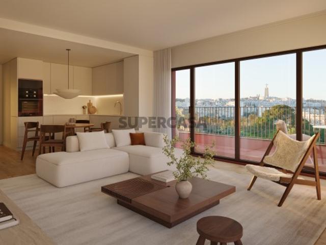 Casa venda em Chegadinho, Almada