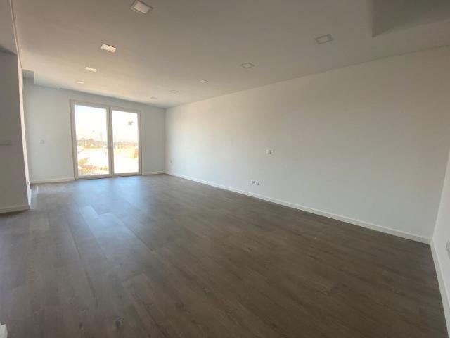 Apartamento venda em Zona Residencial de Santa Marta do Pinhal e de Corroios, e de Quinta da Marialva, Seixal