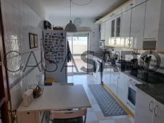 Apartamento alugar em Quintinhas, Almada