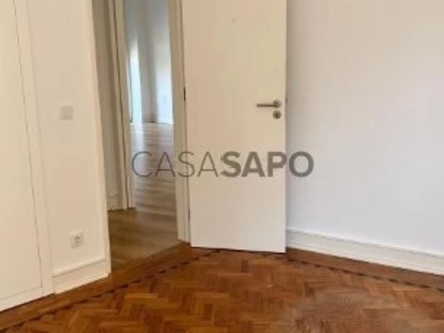 Apartamento alugar em Ginjal, Almada