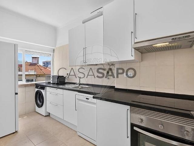 Apartamento alugar em Ginjal, Almada
