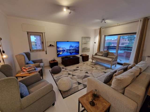 Apartamento alugar em Almada, Setúbal
