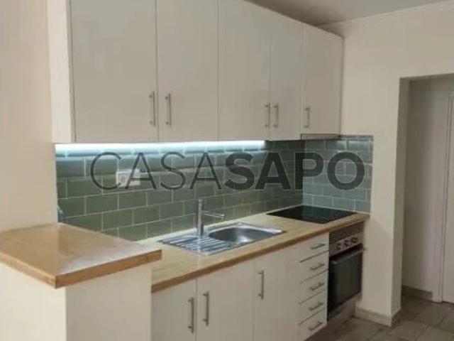 Apartamento alugar em Almada, Setúbal