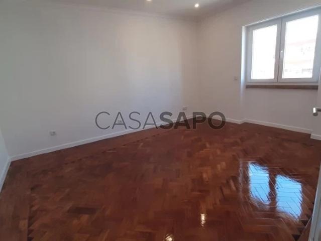 Apartamento alugar em Cacilhas, Almada