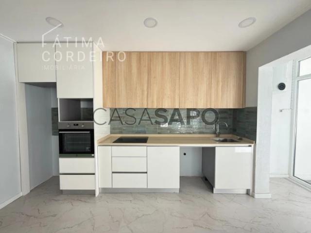 Apartamento alugar em Cova da Piedade, Almada