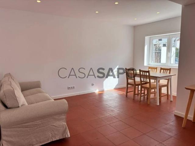 Apartamento alugar em Funchalinho, Almada