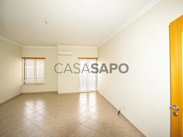 Apartamento alugar em Almeirim, Santarém