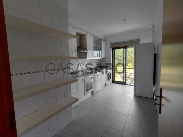 Apartamento alugar em Caldas Da Rainha, Leiria