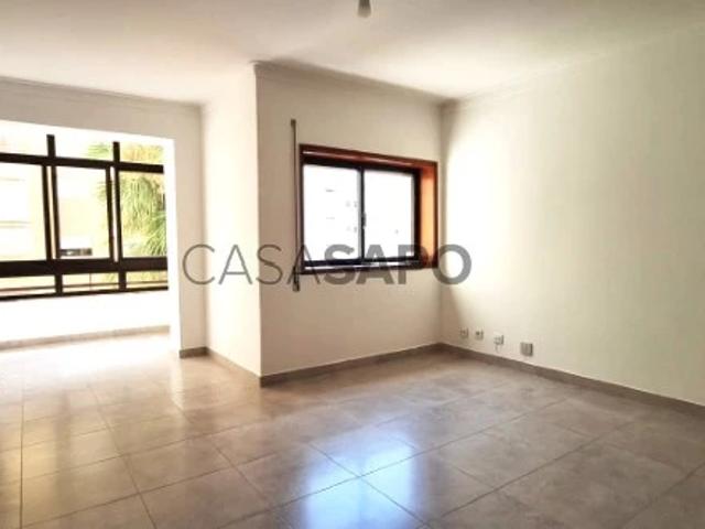 Apartamento alugar em Sassoeiros, Cascais