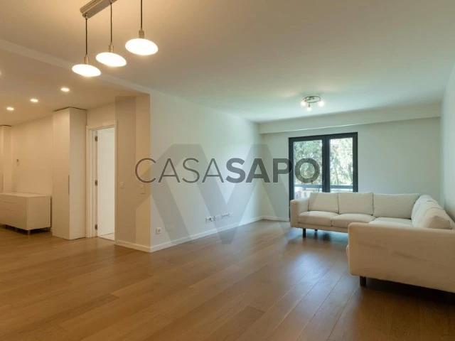 Apartamento alugar em São Miguel das Encostas, Cascais