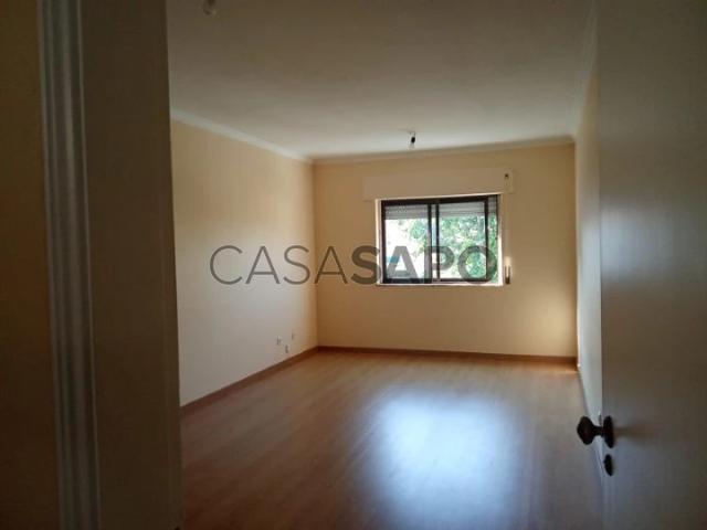 Apartamento alugar em Matos Cheirinhos, Cascais