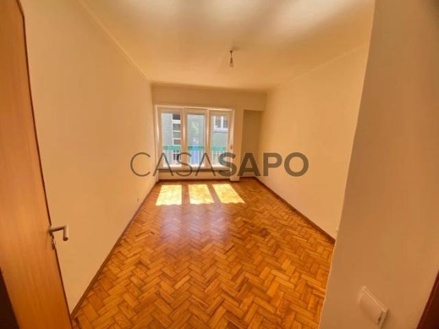 Apartamento alugar em Carcavelos, Cascais