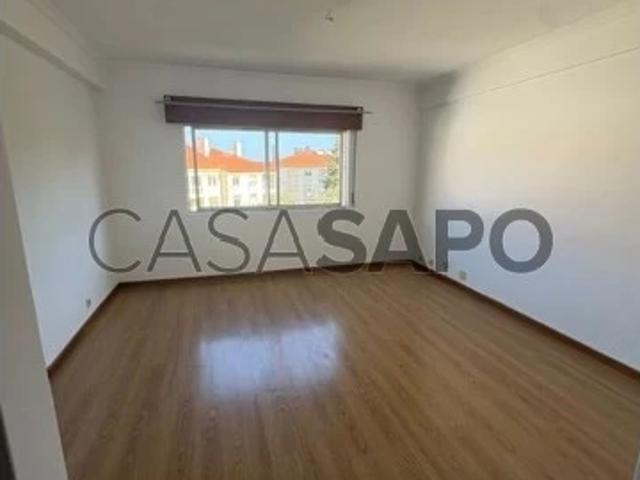 Apartamento alugar em São Miguel das Encostas, Cascais