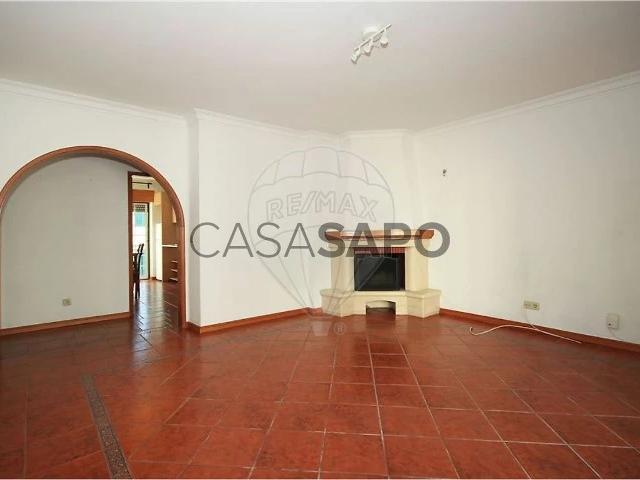 Apartamento alugar em Outeiro de Polima, Cascais