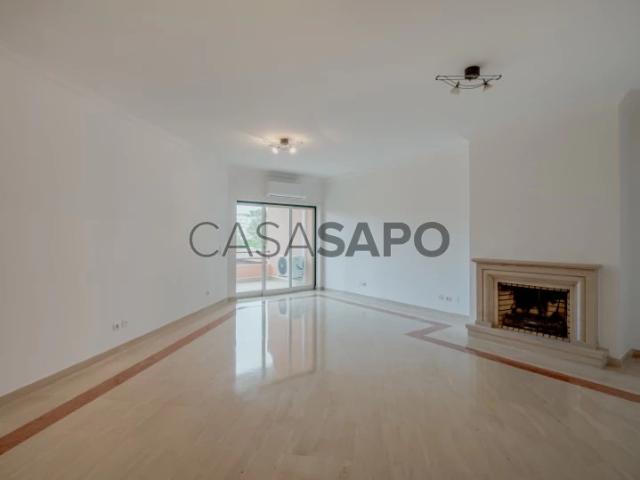 Apartamento alugar em Junqueiro, Cascais