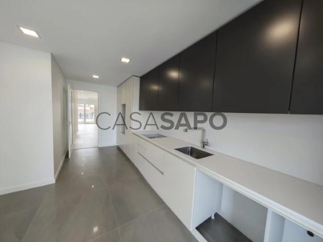 Apartamento alugar em Carcavelos, Cascais