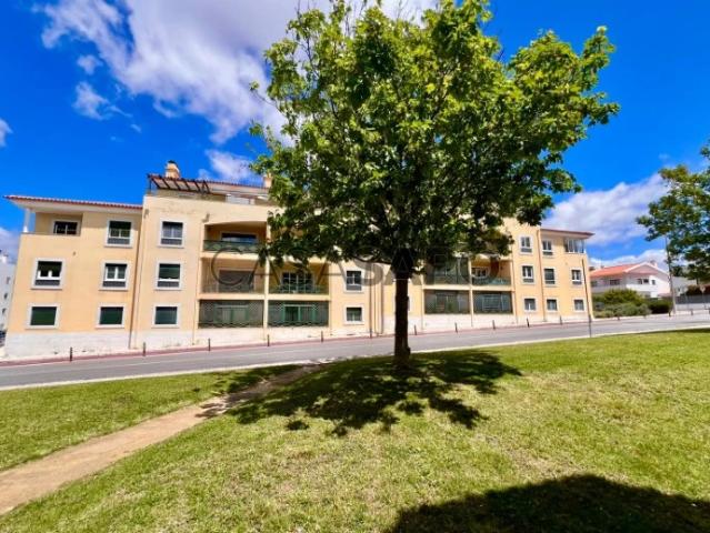 Apartamento alugar em Carcavelos, Cascais