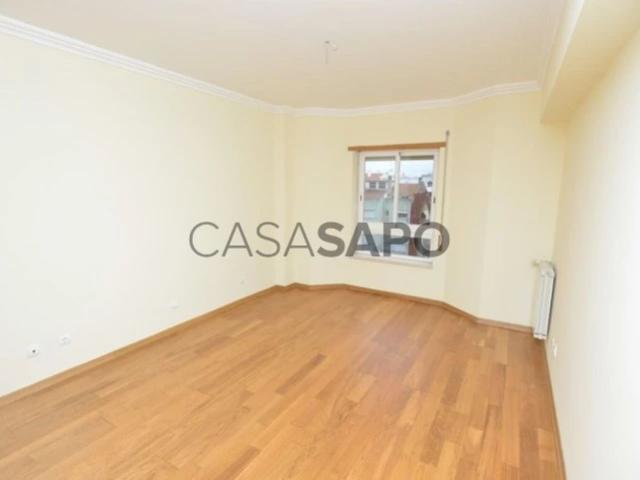 Apartamento alugar em Santo António, Lisboa