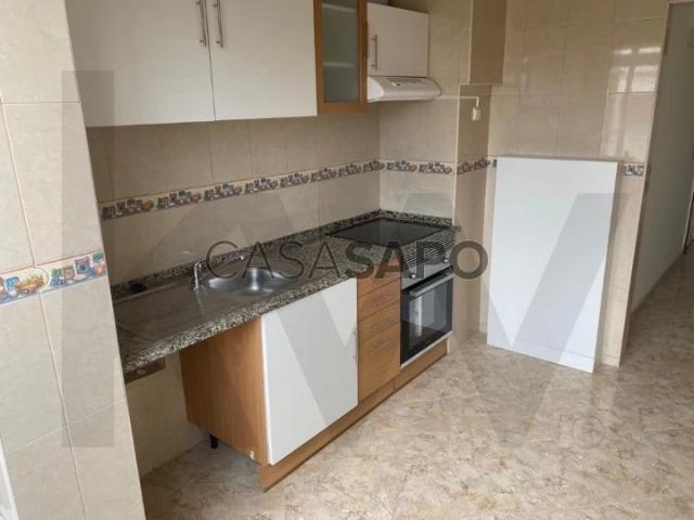 Apartamento alugar em Estrela, Lisboa
