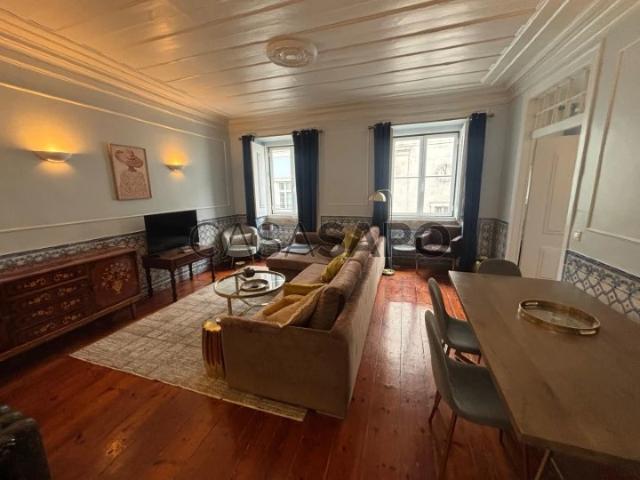 Apartamento alugar em Misericórdia, Lisboa
