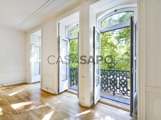 Apartamento alugar em Santo António, Lisboa
