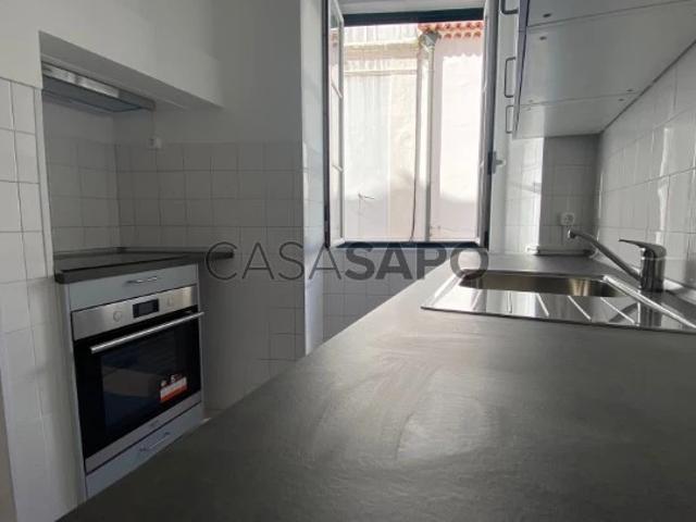 Apartamento alugar em Estrela, Lisboa