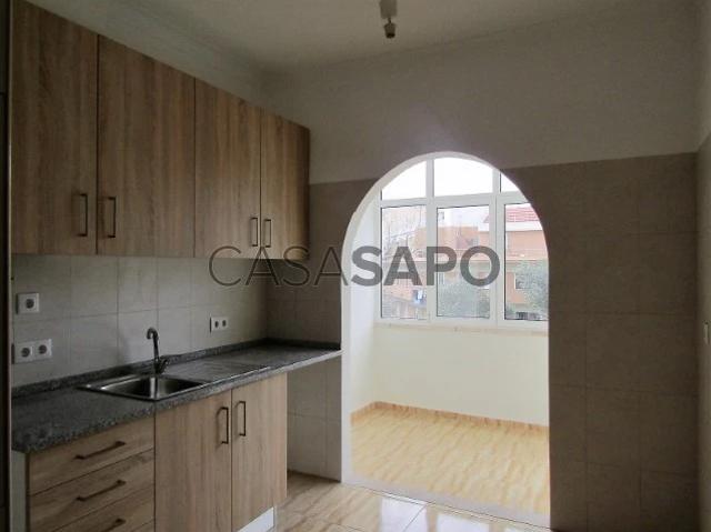 Apartamento alugar em Carriche, Lisboa