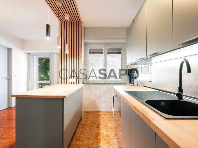 Apartamento alugar em Telheiras Sul, Lisboa