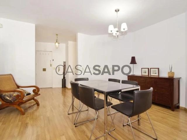Apartamento alugar em Estrela, Lisboa