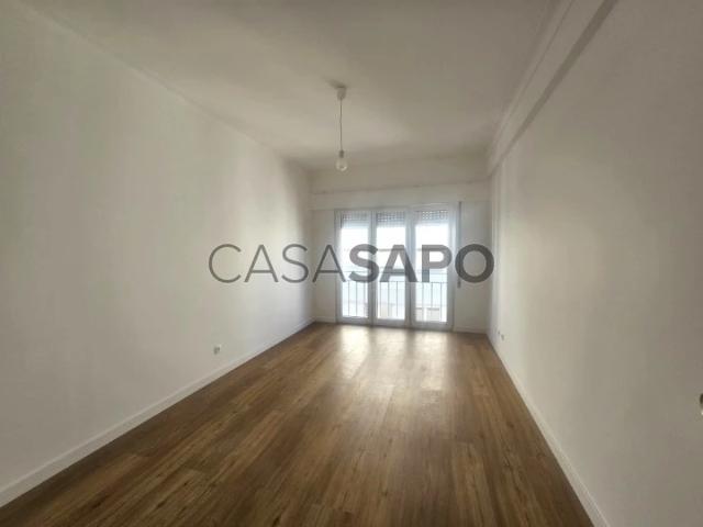 Apartamento alugar em Campo de Ourique, Lisboa
