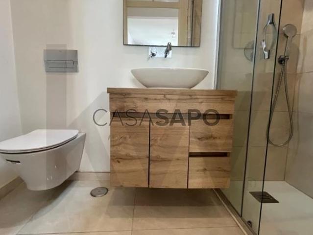 Apartamento alugar em Misericórdia, Lisboa