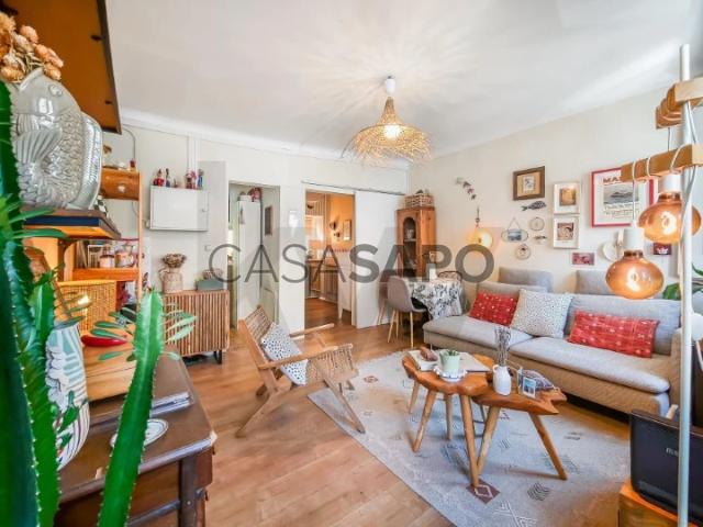 Apartamento alugar em Mercês, Lisboa