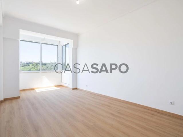 Apartamento alugar em Carriche, Lisboa