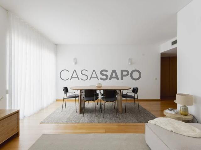 Apartamento alugar em Estrela, Lisboa