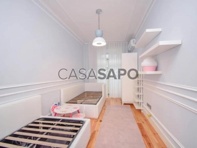 Apartamento alugar em Santo António, Lisboa