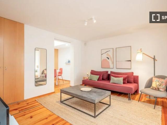 Apartamento alugar em Misericórdia, Lisboa