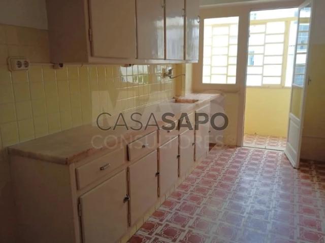 Apartamento alugar em São Francisco Xavier, Lisboa