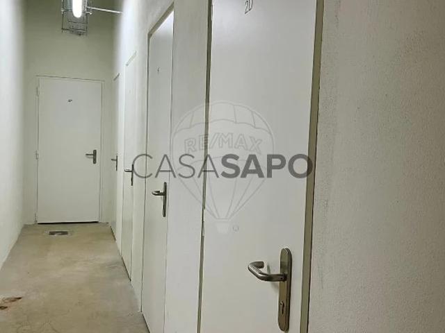 Apartamento alugar em Poço do Bispo, Lisboa