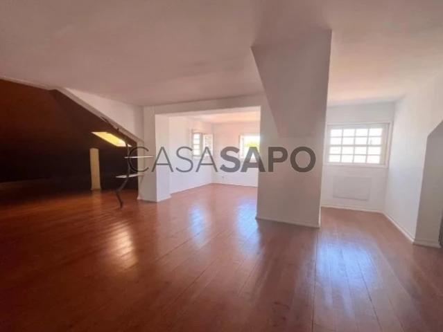 Apartamento alugar em Misericórdia, Lisboa