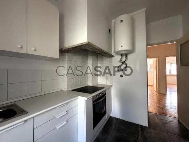 Apartamento alugar em Santa Clara, Lisboa