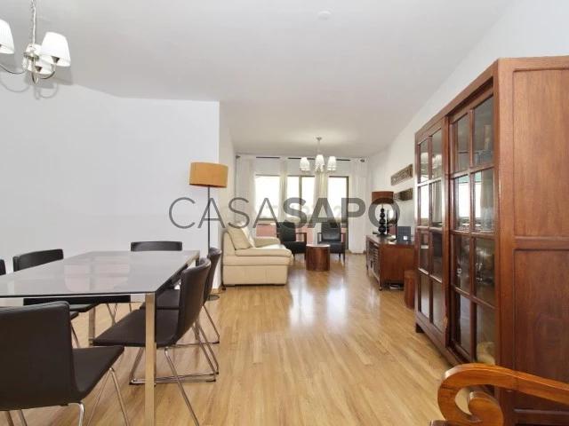 Apartamento alugar em Estrela, Lisboa