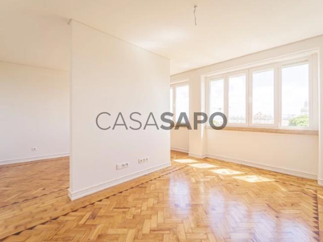 Apartamento alugar em São Vicente de Fora, Lisboa